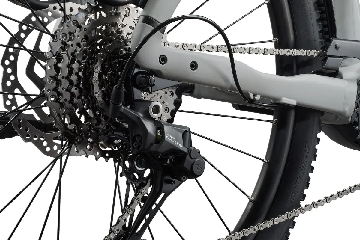 Giant AnyTour X E+ 3 Electric Bike view 3