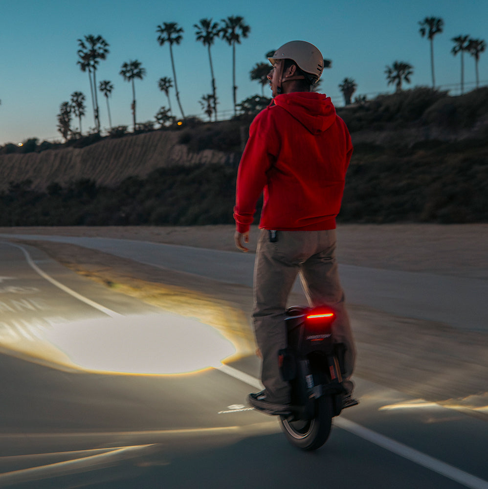 Inmotion V12S Electric Unicycle view 3
