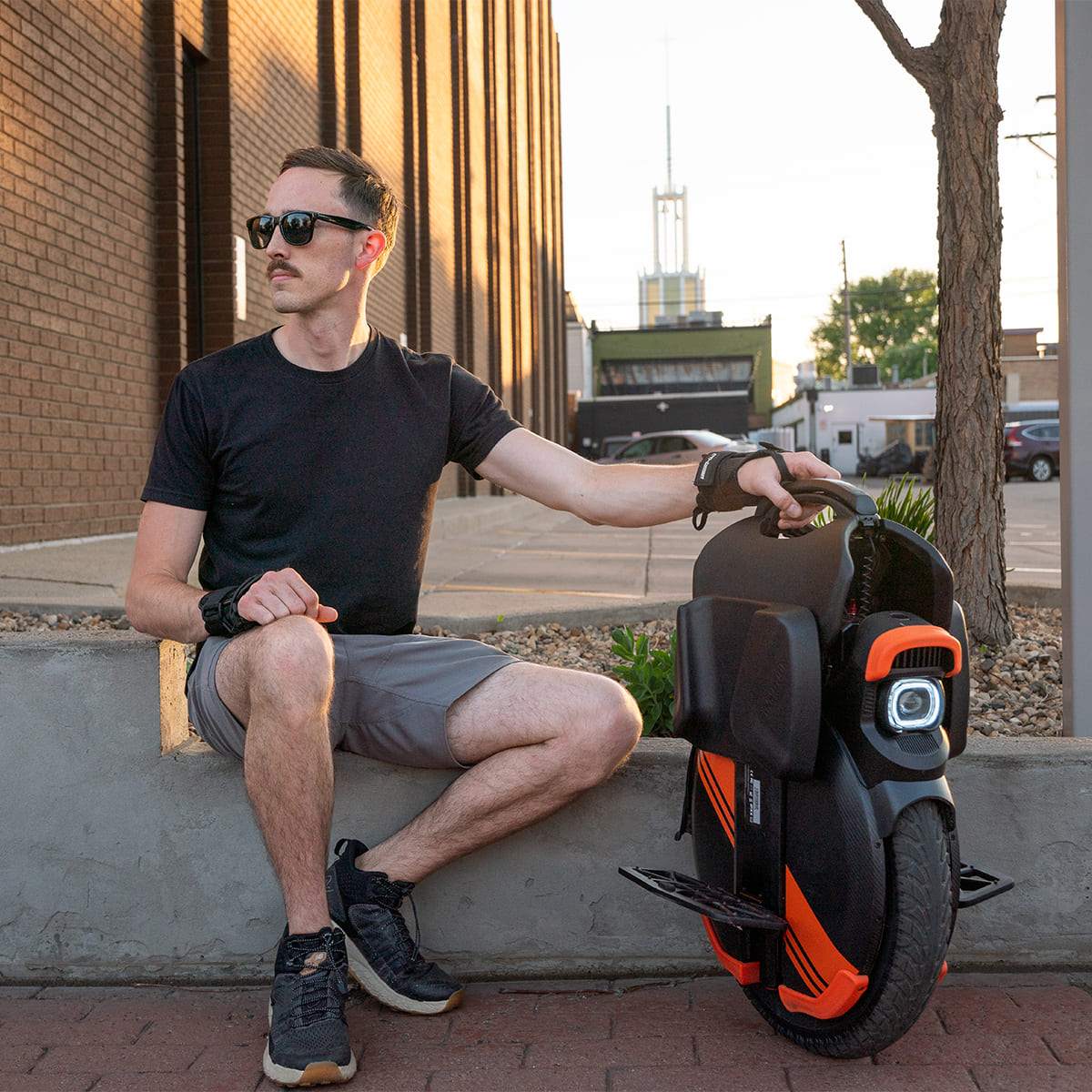 Inmotion V11Y Electric Unicycle view 6