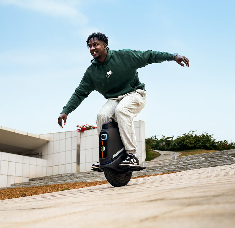 Inmotion V9 Electric Unicycle view 5