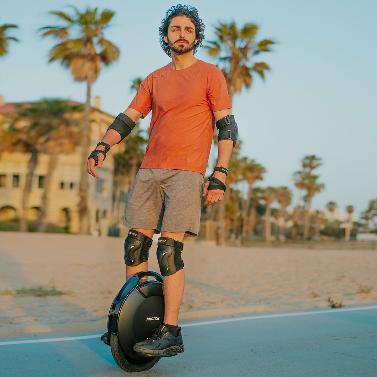 Inmotion V8S Electric Unicycle view 2
