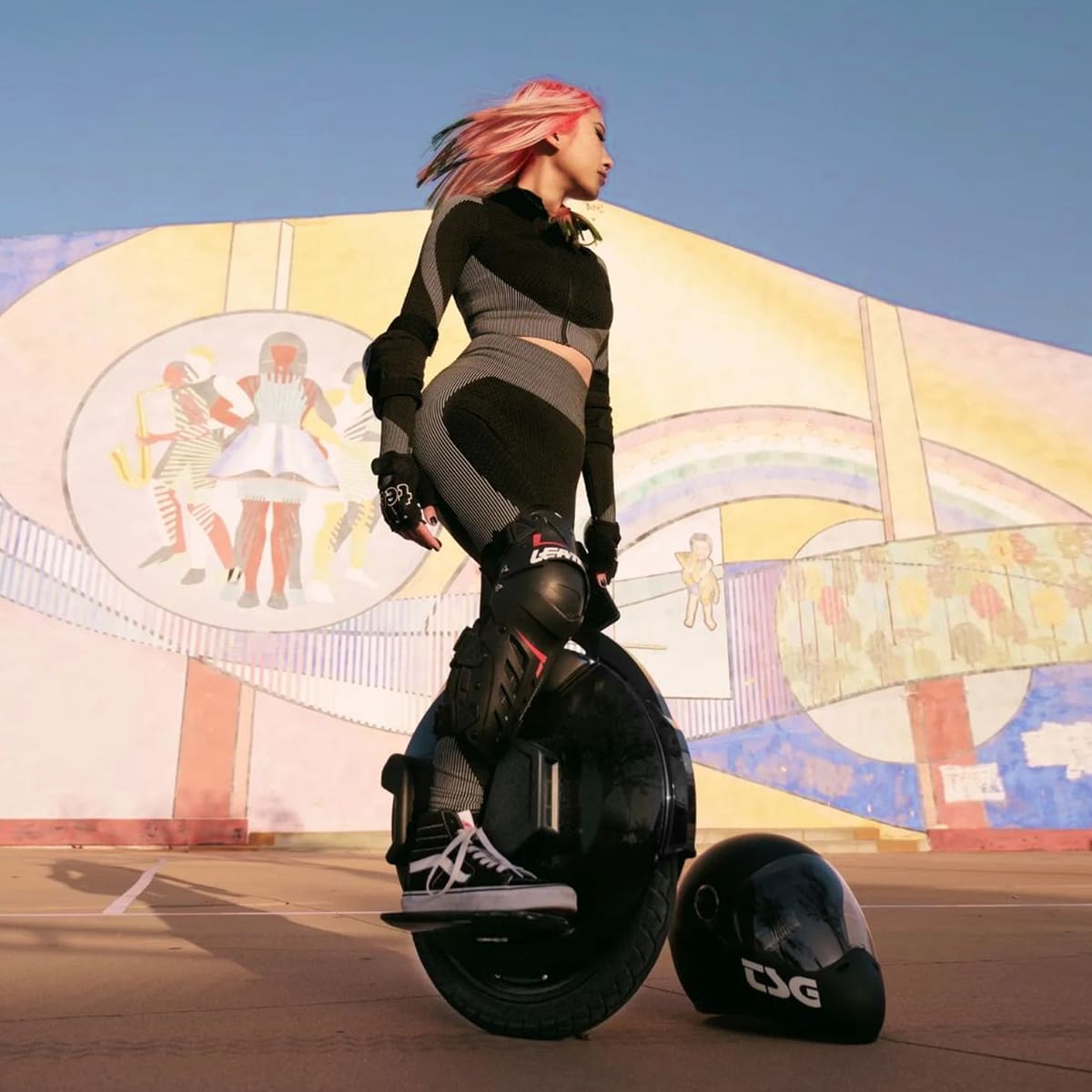 Inmotion V8S Electric Unicycle view 6