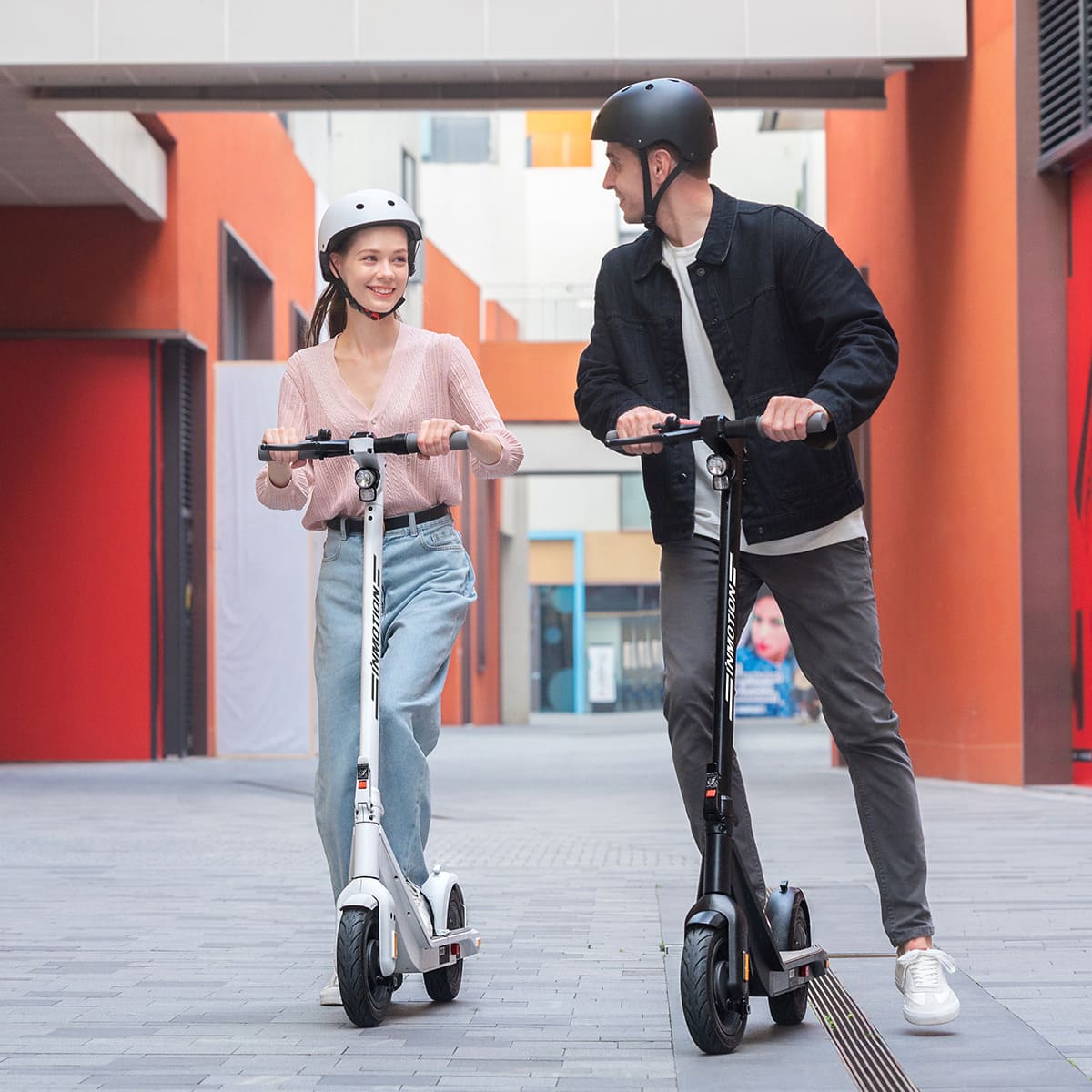 Inmotion Air Pro Electric Scooter view 2