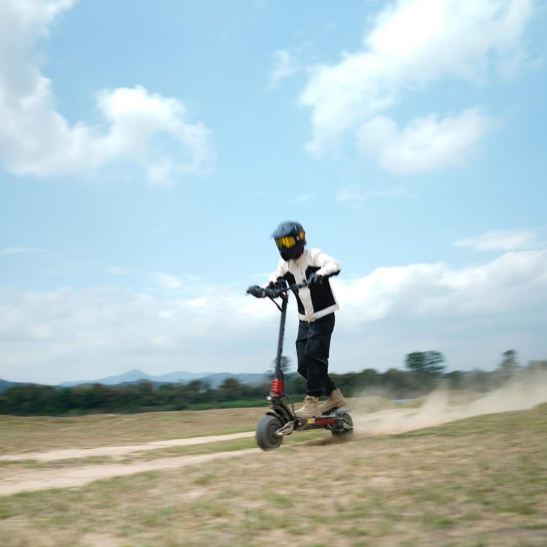 Yume Raptor 2 Electric Scooter view 4