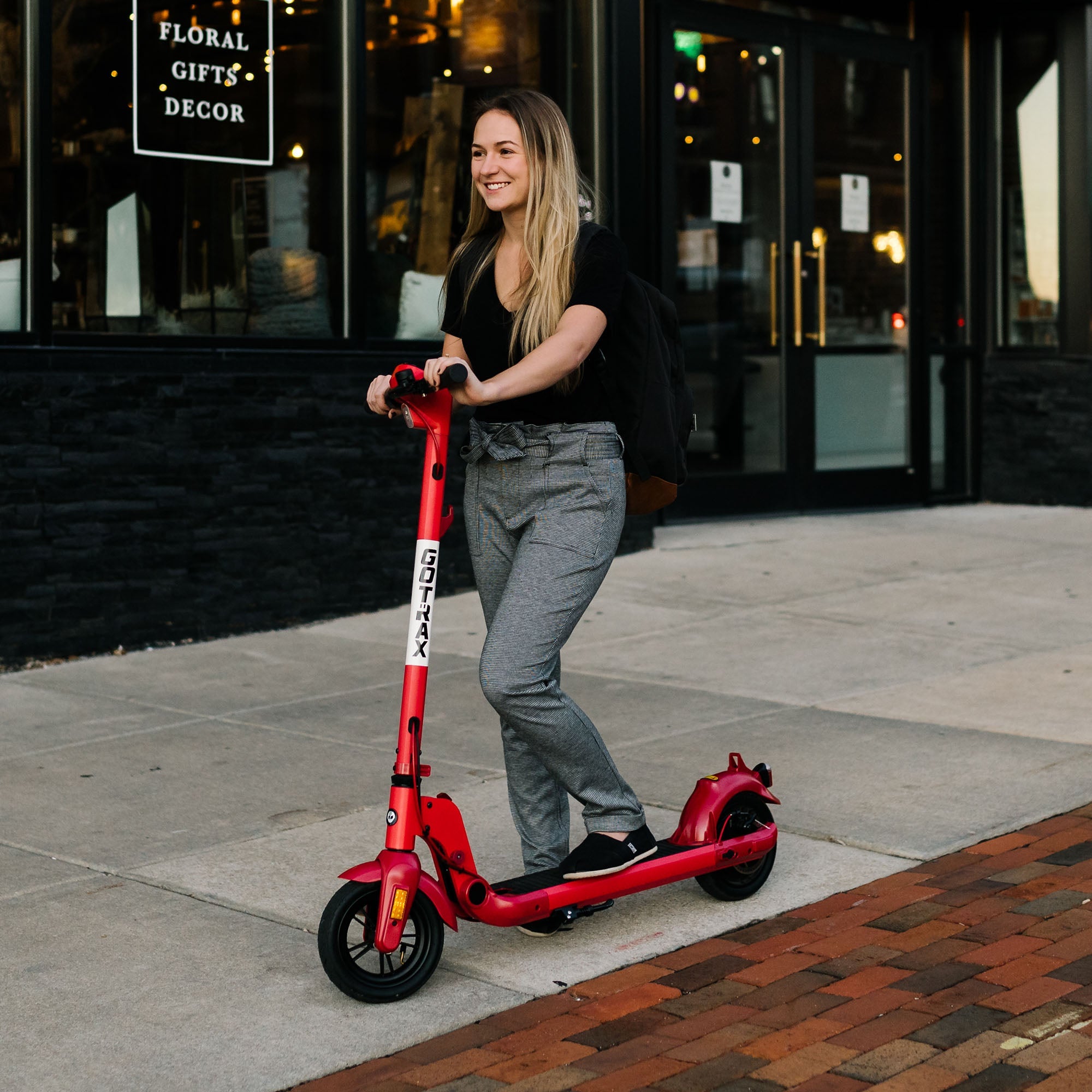 Gotrax Apex XL Electric Scooter view 3