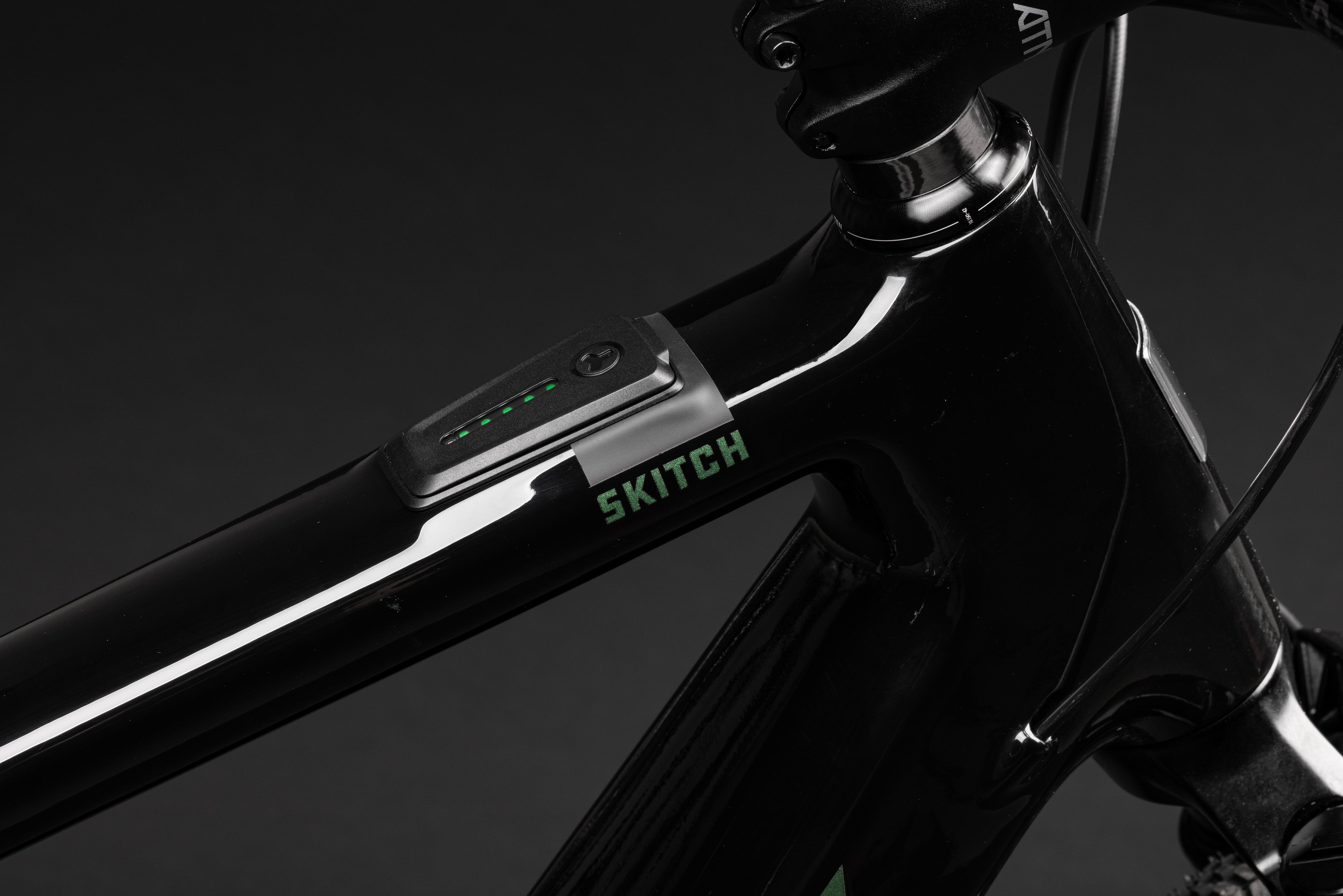 Santa Cruz Skitch Apex Electric Bike view 3