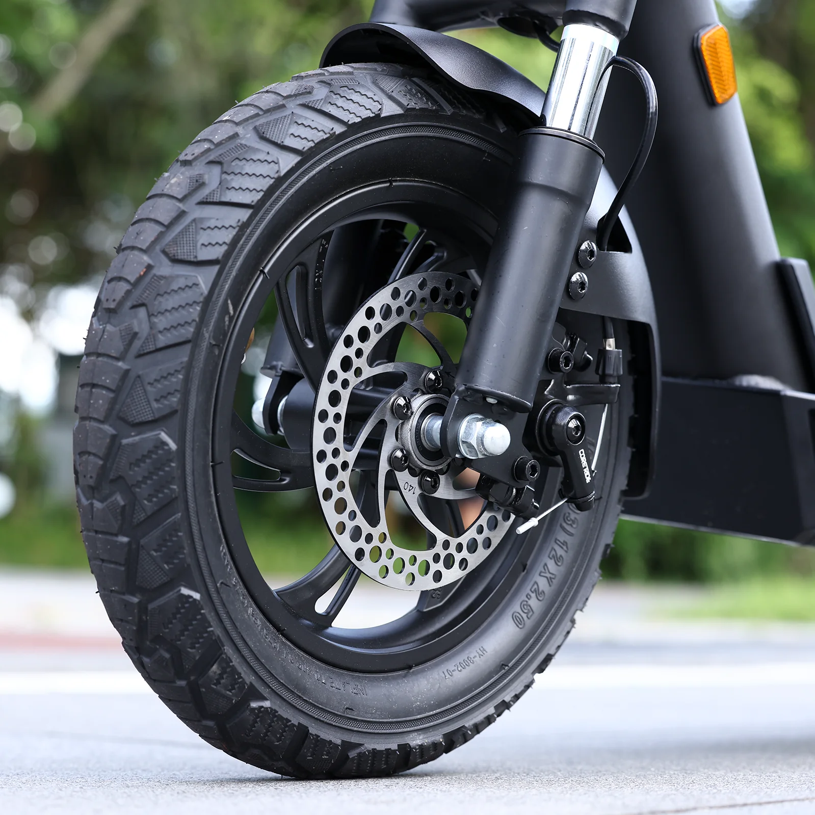 Hiboy X300 Big-Wheel Electric Scooter view 16