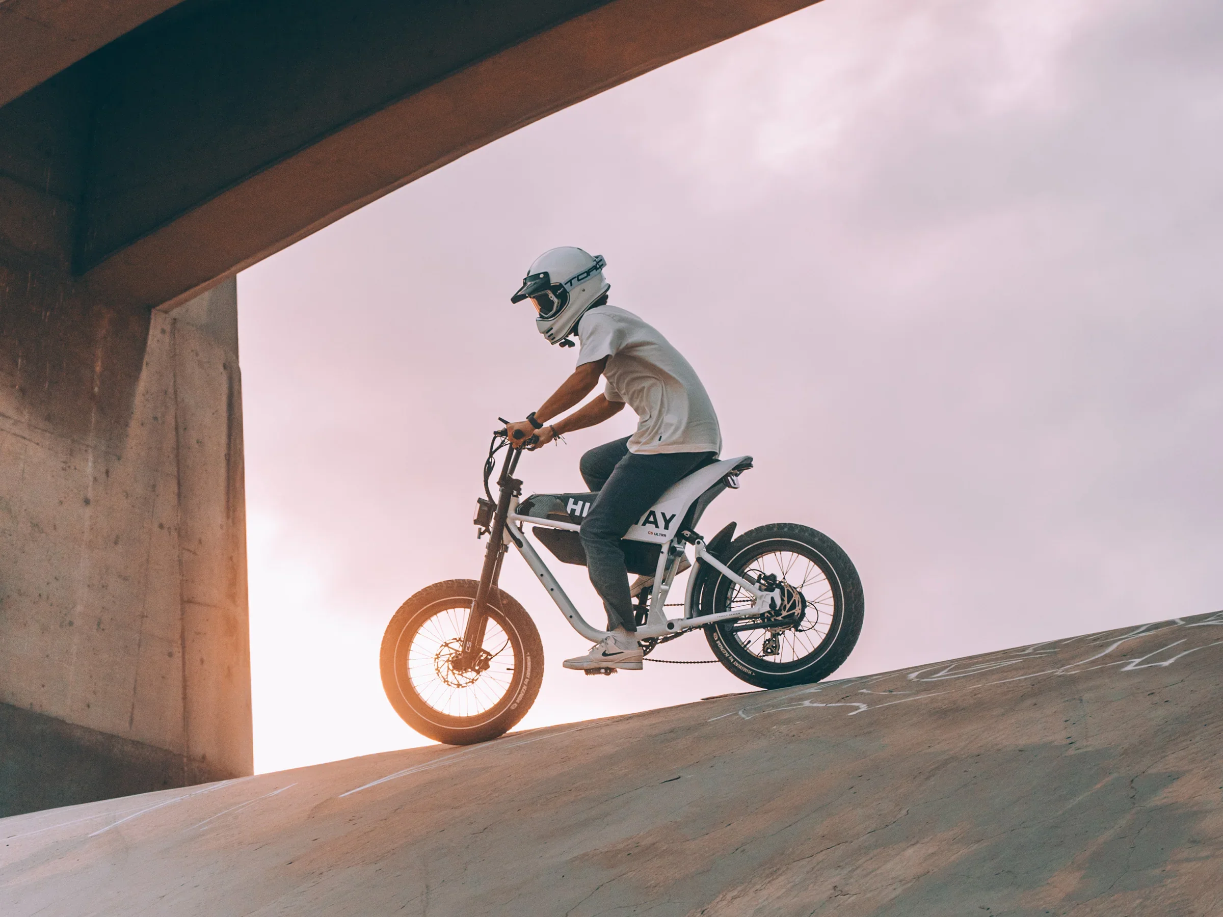 Himiway C5 Electric Motorbike view 6