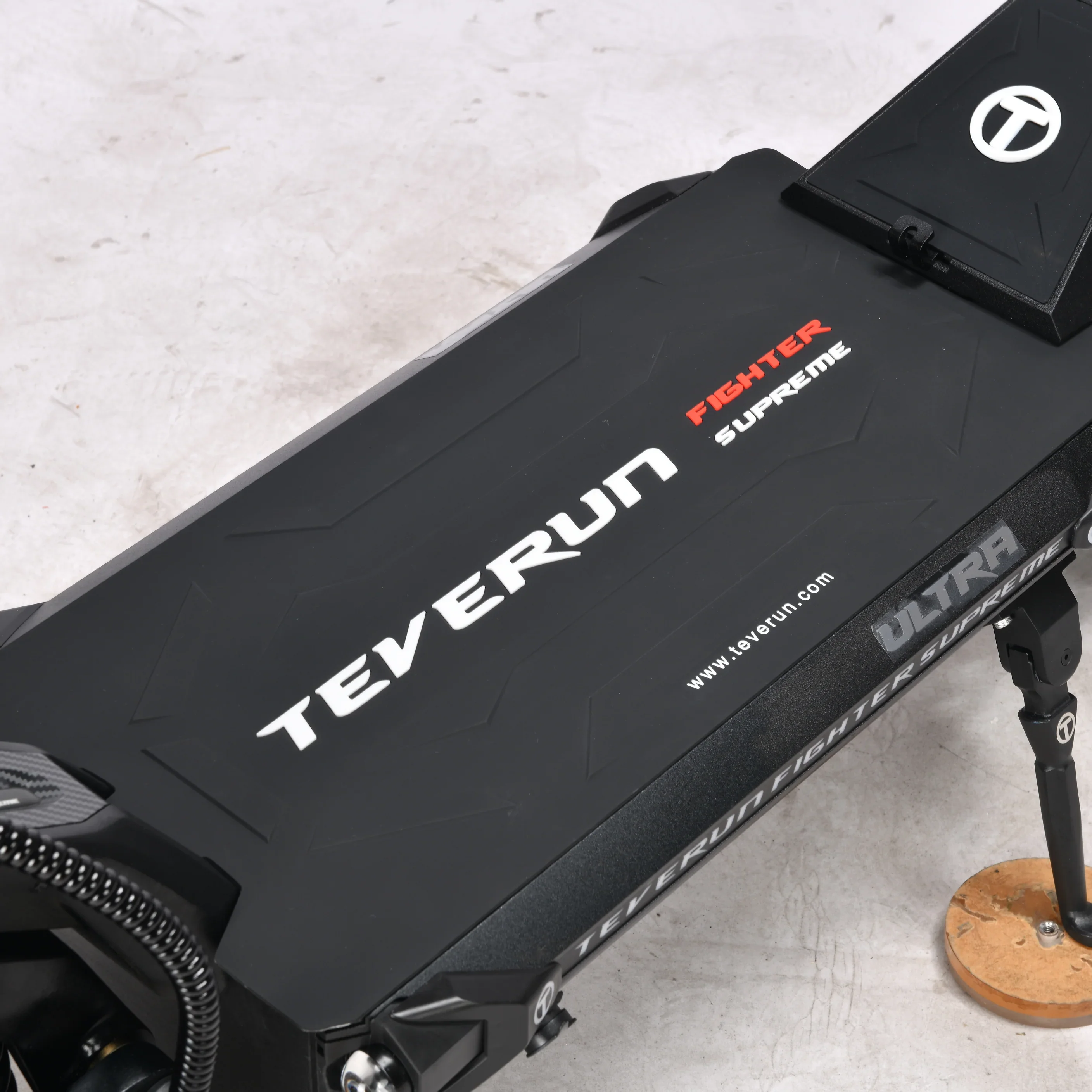 Teverun Fighter Supreme Ultra Electric Scooter view 8